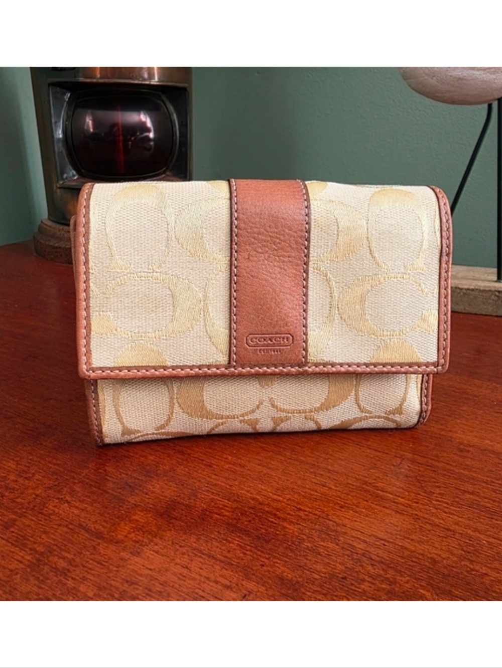 Coach Hamptons Signature Trifold Wallet Yellow Tan Jacquard Leather Y2K